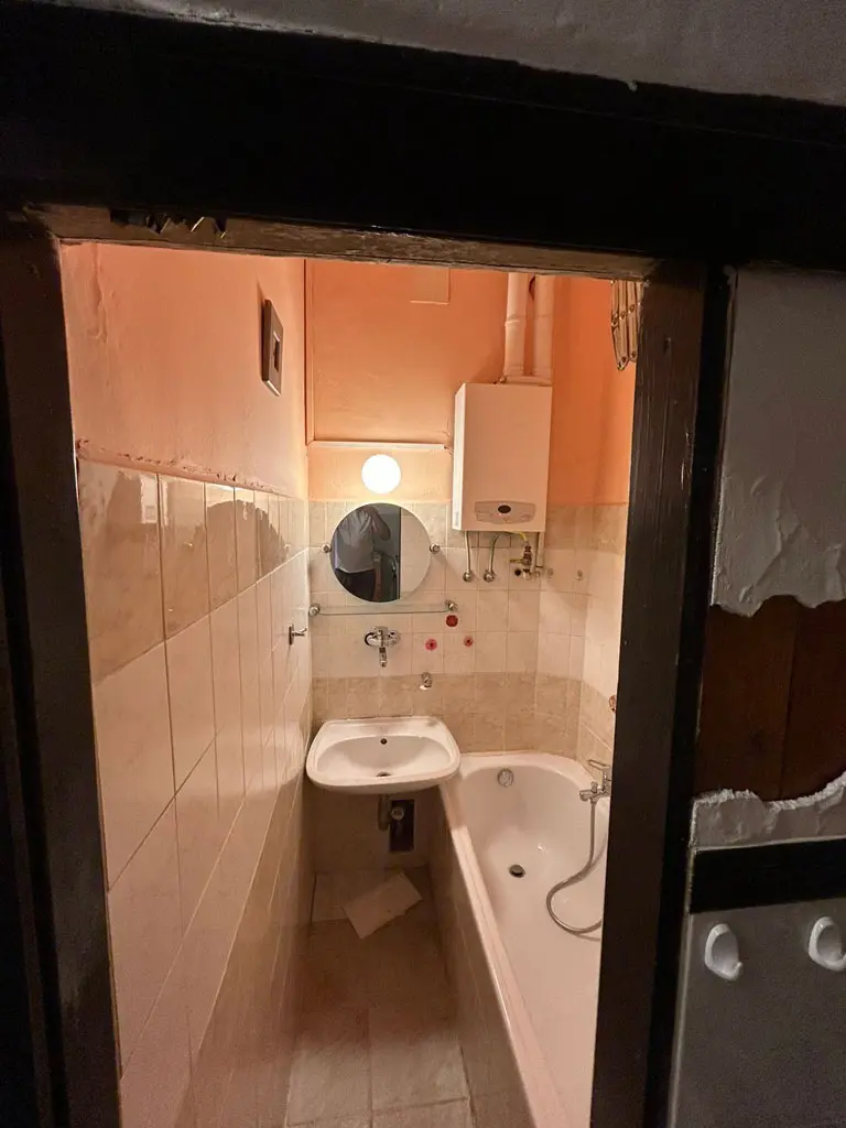 Koupelna před rekonstrukci