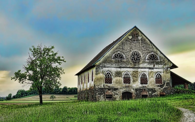 Stavební povolení vs. ohlášení stavby – kdy je co potřeba?